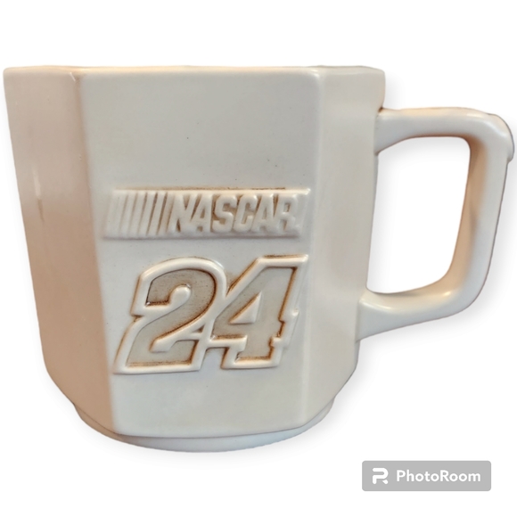 Jeff Gordon Nascar 50th Anniversary Collectable Mugs - Picture 9 of 15